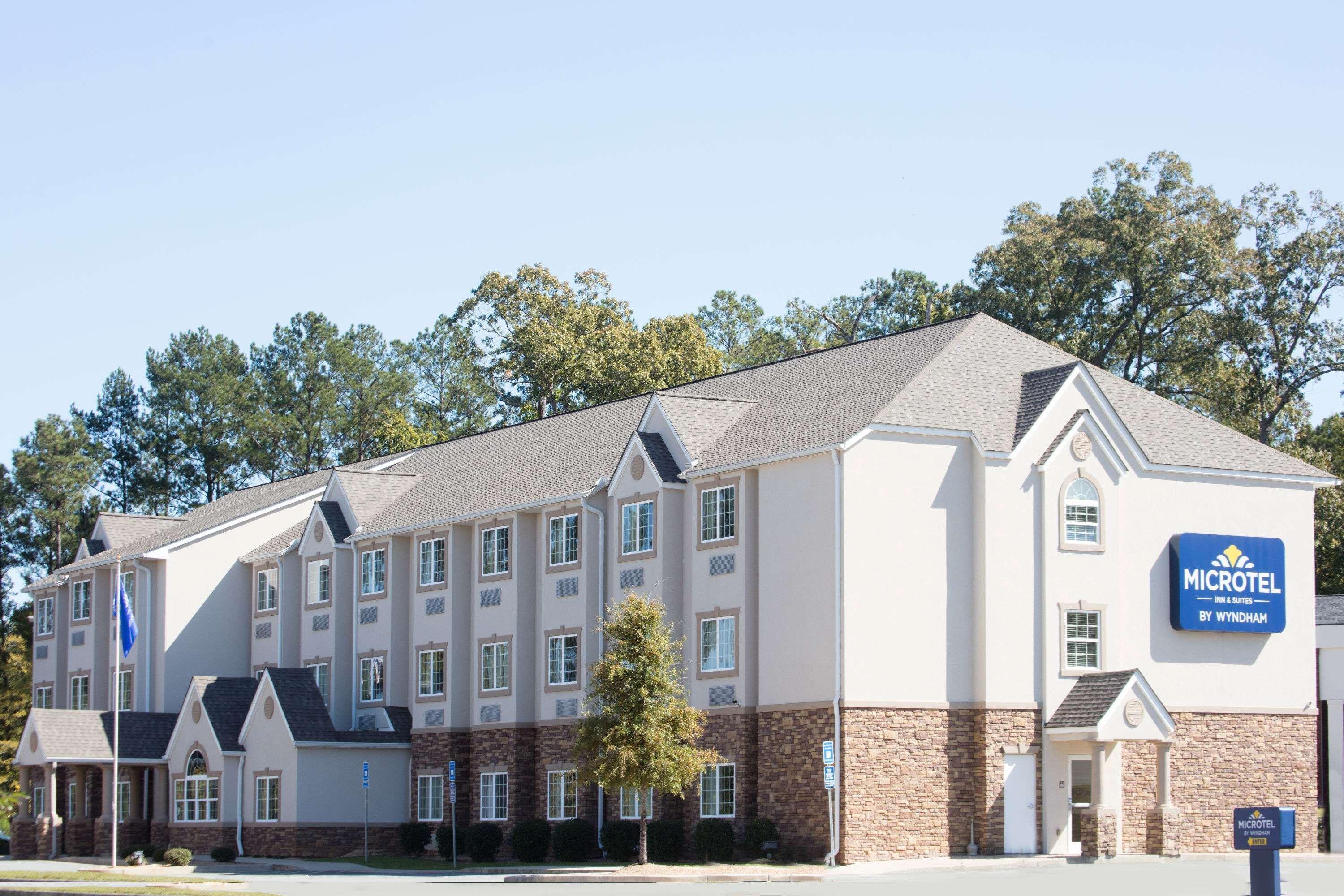Microtel Inn & Suites By Wyndham Macon Bagian luar foto